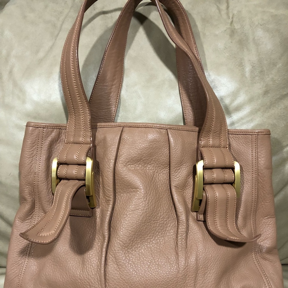 Elie Tahari leather tote